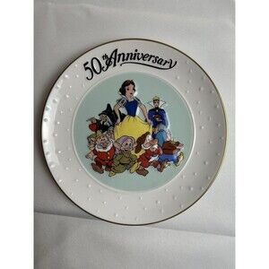 1987 Walt Disney Collection Golden 50th Anniversary Snow White Collectors Plate